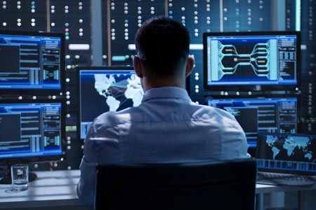 специалисты по айти