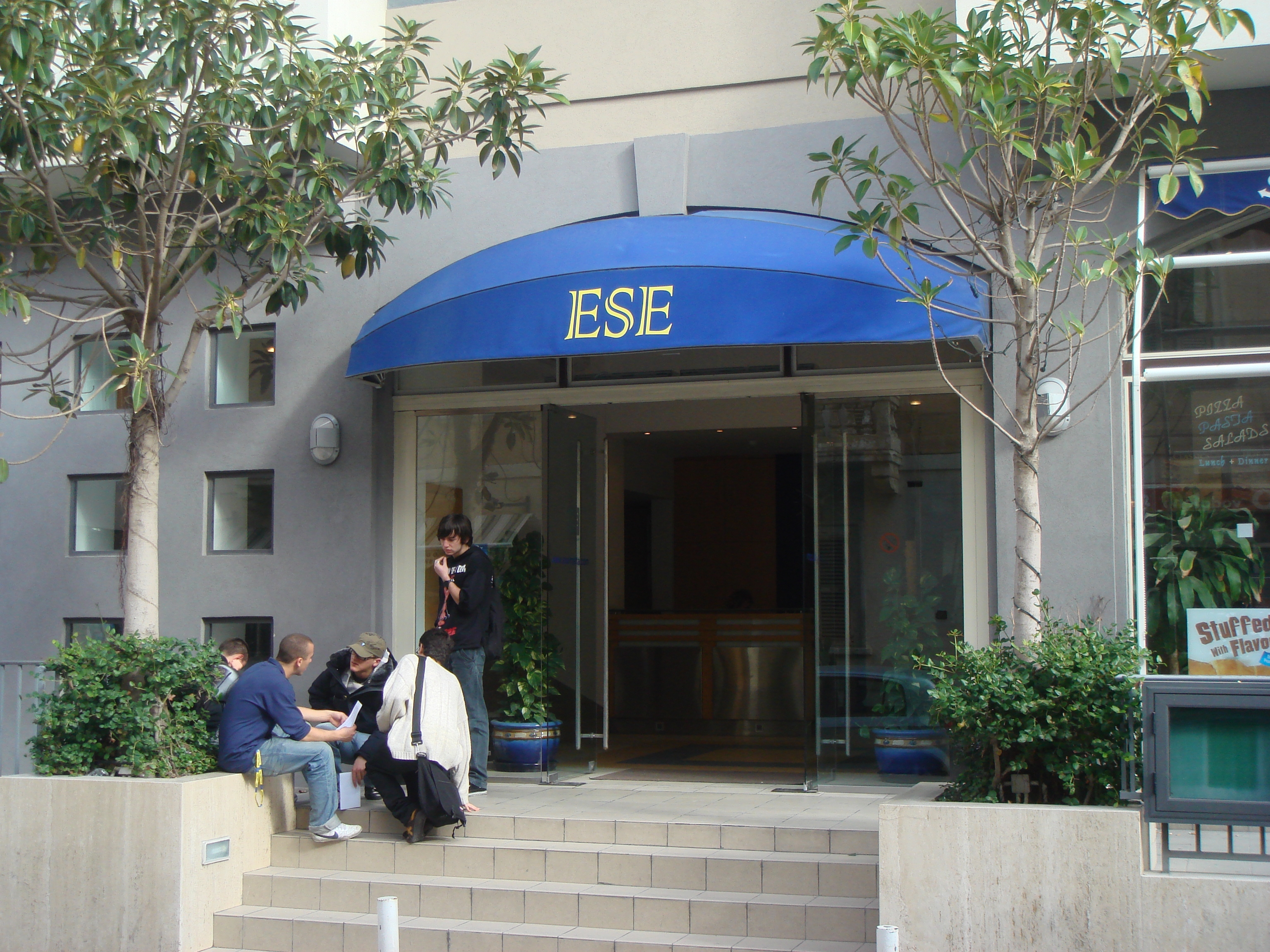 European School of English - курсы для взрослых